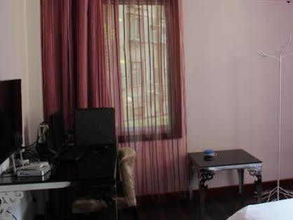 Guilin Jingyi Hotel Luaran gambar